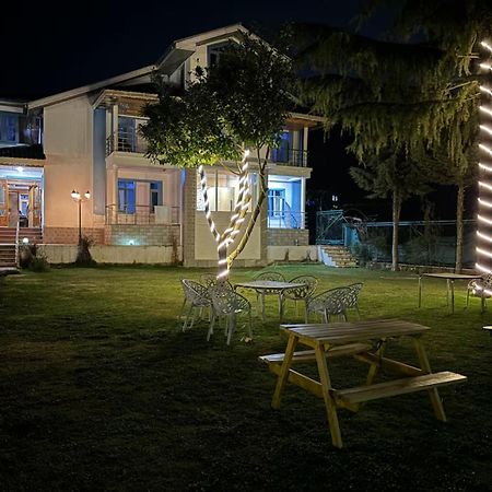 Nasheman Resorts Srīnagar Zewnętrze zdjęcie